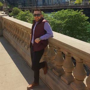 Meet your Posher, Nikos